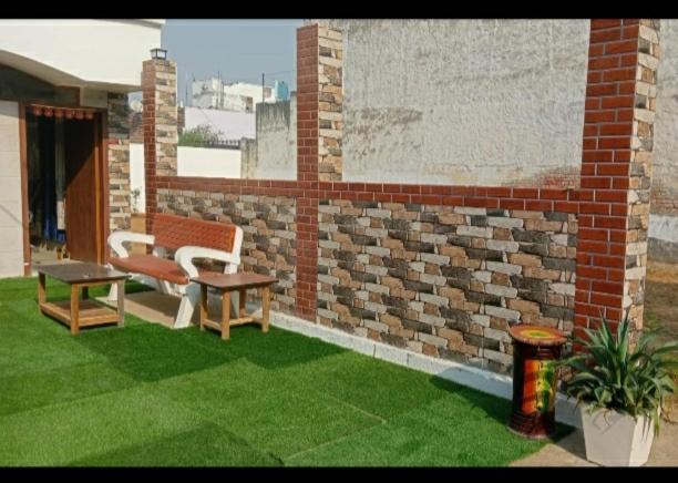 פארידבד Hospitality Villa Sector 21B מראה חיצוני תמונה